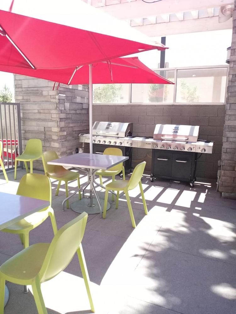 Home2 Suites By Hilton Palmdale Exterior foto